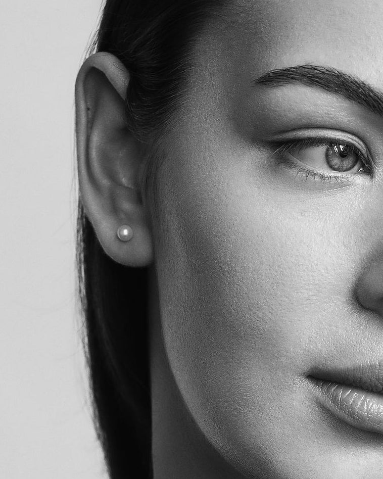 Perla Studs Mini