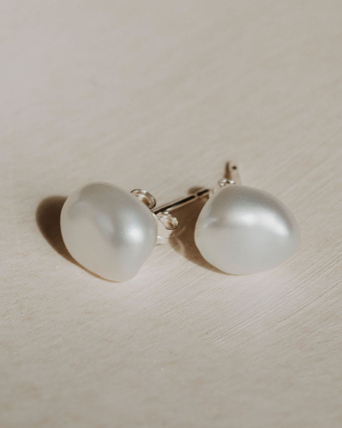 Perla Studs Petite