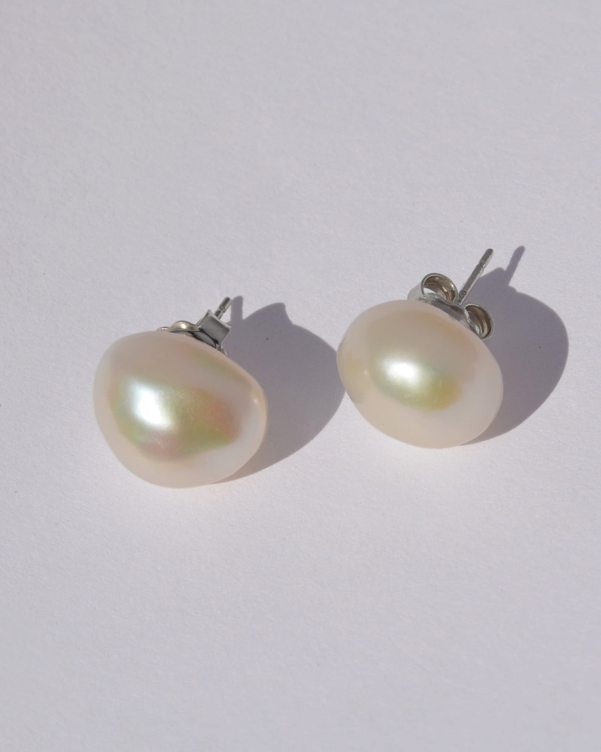 Perla Studs
