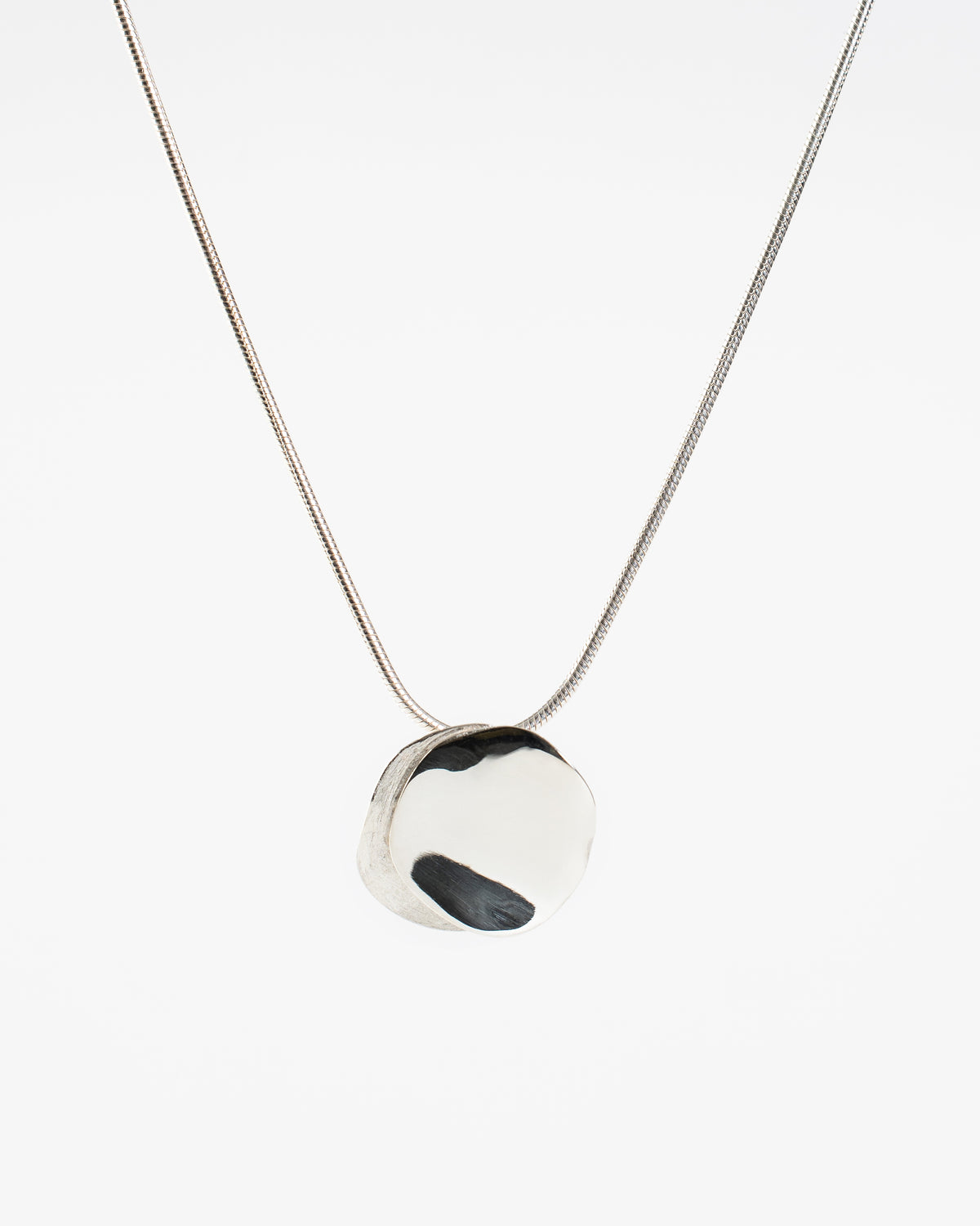 Tete Pendant