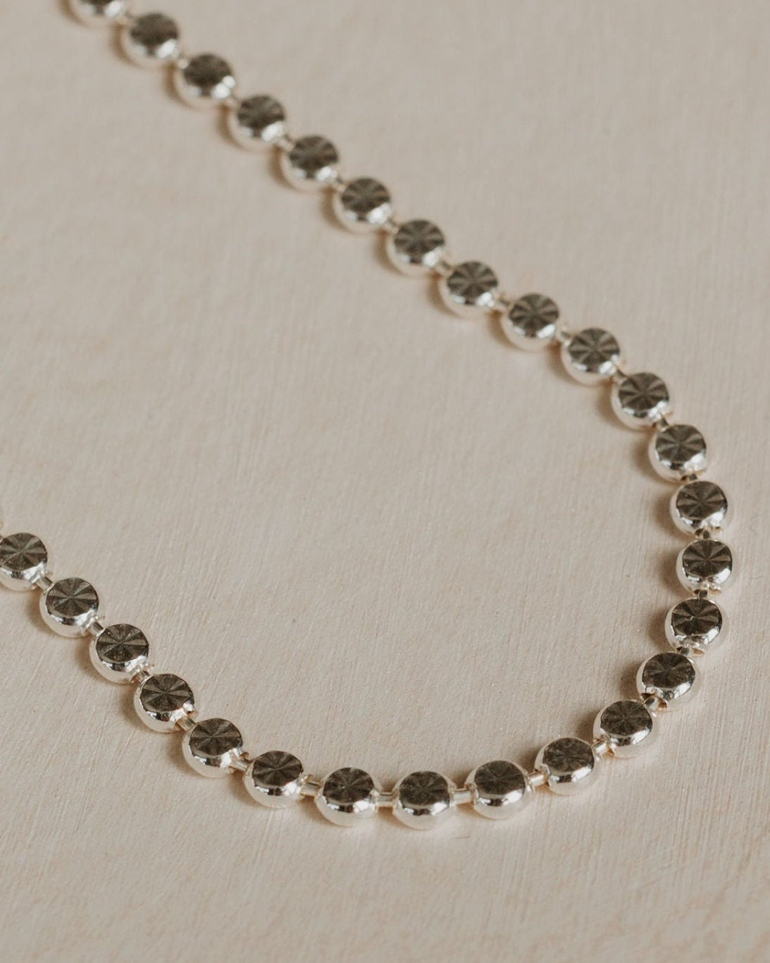 Faceted Chain