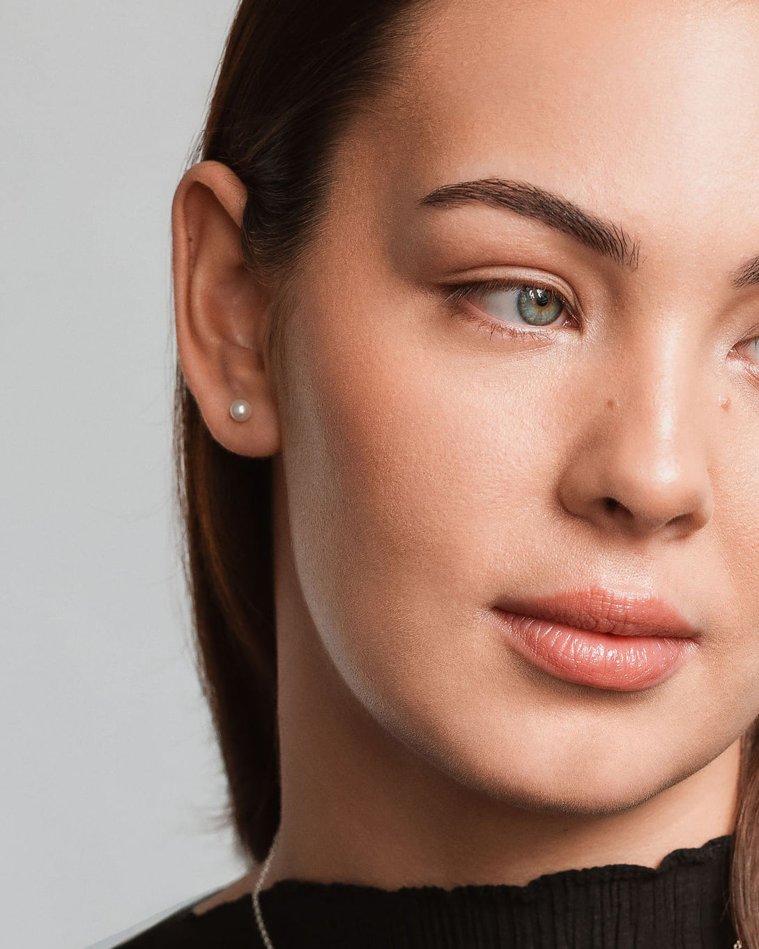 Perla Studs Mini